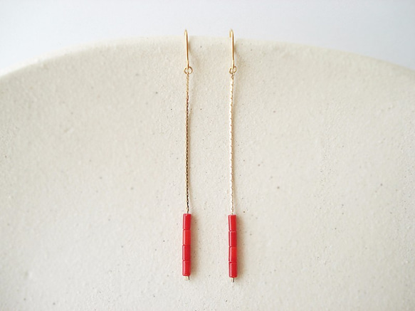 Red sea banboo, long chain hook earrings（穿孔耳環） 第4張的照片