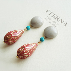 Gray acrylic bead cabochon, turquoise and acrylic beads clip 第2張的照片