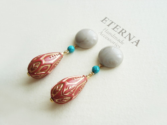 Gray acrylic bead cabochon, turquoise and acrylic beads clip 第2張的照片