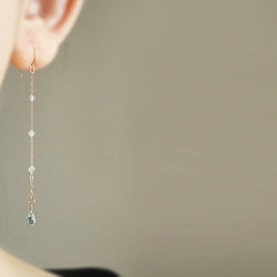 14KGF Blue & White Topaz and long chain, hook earrings 穿孔耳環 第1張的照片