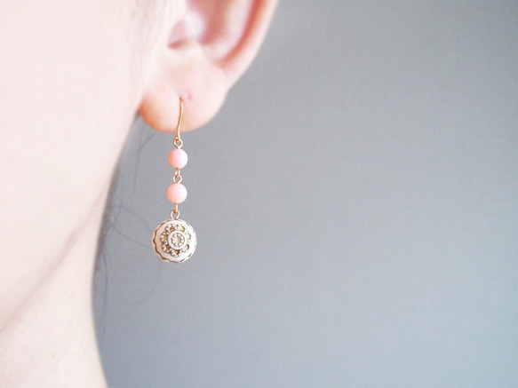 Pink opal, antique style, hook earrings 第1張的照片