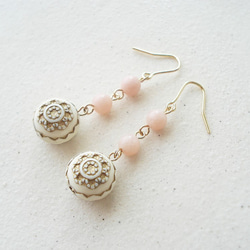 Pink opal, antique style, hook earrings 第6張的照片