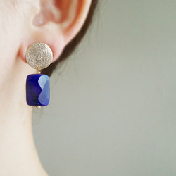 Ⅼapis lazuli and metal drop charm, clip on earrings 夾式 第1張的照片