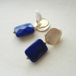 Ⅼapis lazuli and metal drop charm, clip on earrings 夾式 第4張的照片