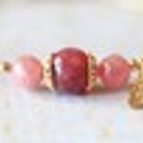 運命的な出会いを呼ぶ石18金インペリアルロードナイトバングル 運命的な出会いを呼ぶ石18金インペリアルロードナイトバングル