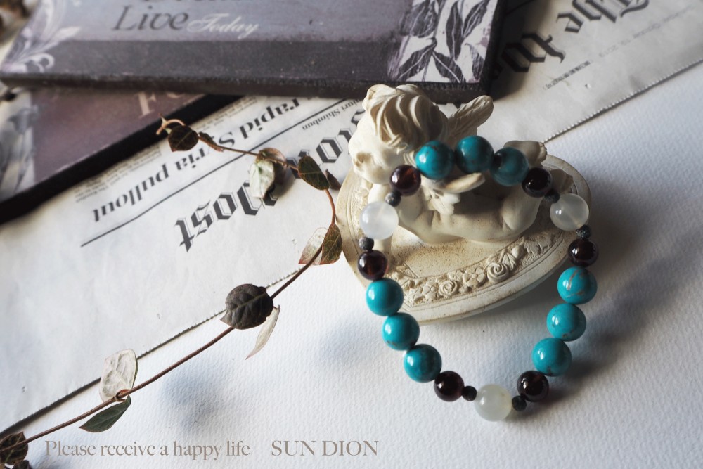 恋愛の石はめていると思われたくない方への恋愛ブレスレット