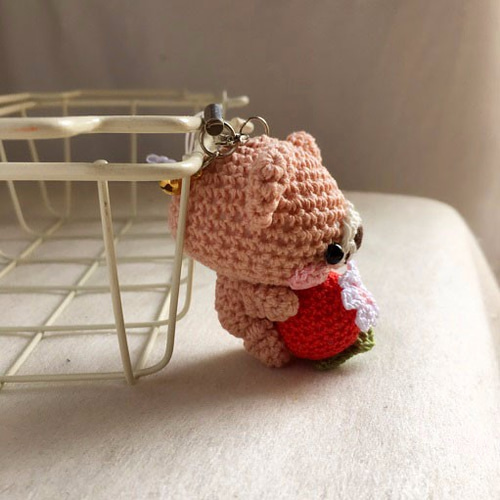 受注生産】赤イチゴ・ピーチピンク色クマさん・鈴付きイヤホンジャック