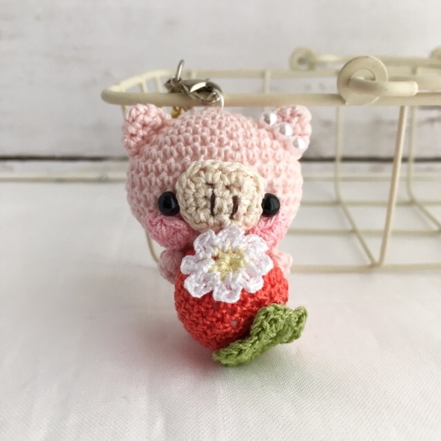 淡ピンクの癒し系ブタさん♡優しいカラーが人気☆見守り隊☆