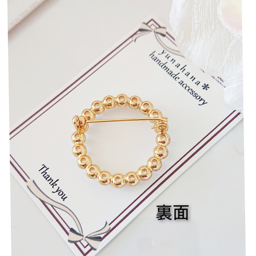 パールサークルブローチ フォーマルにもカジュアルにも 高品質台座 枠