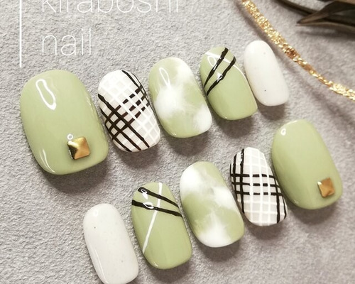 チョコ。 ネイルチップ わんちゃん ネイルチップ チョコ柄 ジェルの通販 by min♡shop｜ラクマ