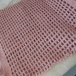 手編みのカラフル　小さめなネットバッグ（トートバッグ型）　ピンク　送料無料！ 1枚目の画像