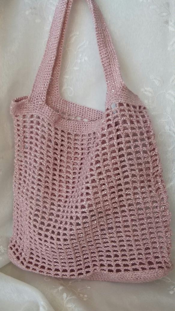 手編みのカラフル　小さめなネットバッグ（トートバッグ型）　ピンク　送料無料！ 6枚目の画像