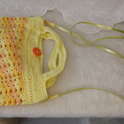 手編みカラフル　ミニバッグ　（ポシェット型）オレンジ×イエロー 3枚目の画像