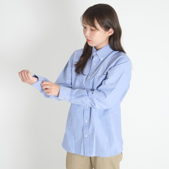 ボタンダウンシャツ　胸刺繡　ブルー/ユニセックス 2枚目の画像
