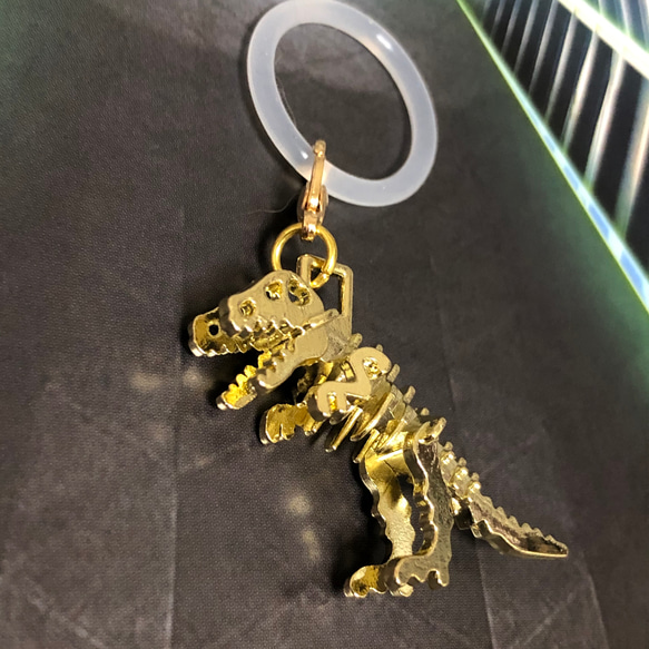 人気商品❤︎【送料無料】♡恐竜の化石  チャーム♡カッコいい❤︎アンブレラマーカー　傘マーカー 3枚目の画像