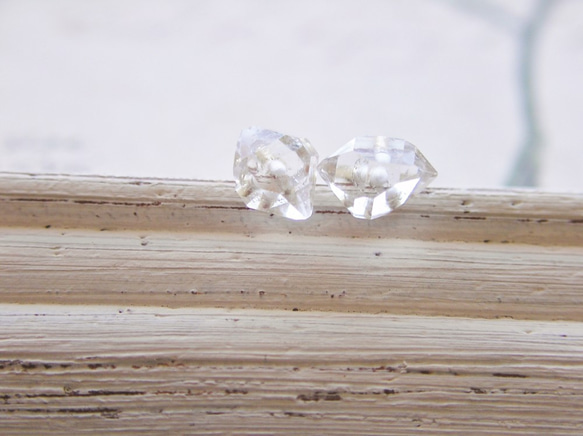 星のかけら  ハーキマーダイヤモンド ピアス  Ｉ 3枚目の画像