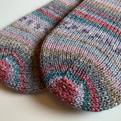 　手編みの靴下　手編み靴下　オールシーズン　コットン45% ウール42% 4枚目の画像
