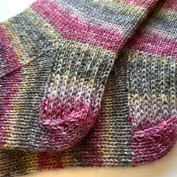 手編みの靴下　靴下　秋冬用 3枚目の画像