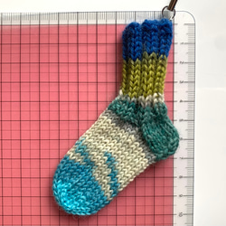 手編みの靴下　ストラップ　送料無料 2枚目の画像