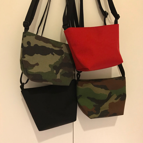 GREGORY 迷彩ショルダーバッグ GREGORY グレゴリー カモフラ 迷彩 トースティー ショルダー 迷彩のショルダーバッグ