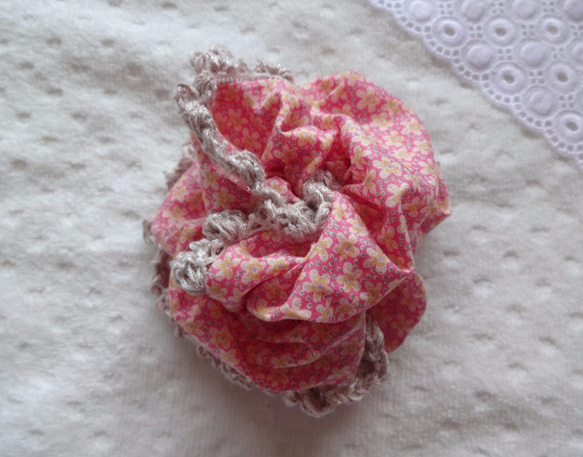 きらふわシュシュ-pink　flower～リバティcollection～ 3枚目の画像