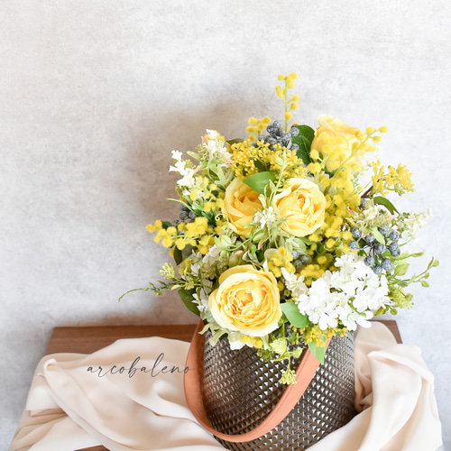 ブートニアサービス】＊ミモザとブルーベリーのビタミンカラー