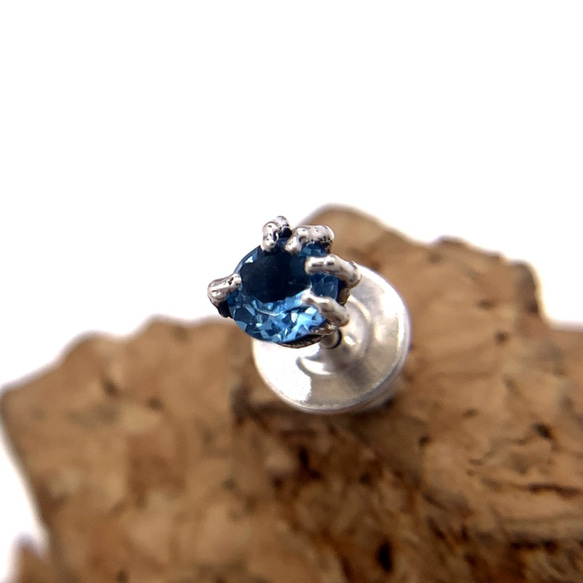 藍色托帕石男士銀耳環/銀 925 一隻耳朵/第二隻耳環/男士禮物/pe29 第1張的照片