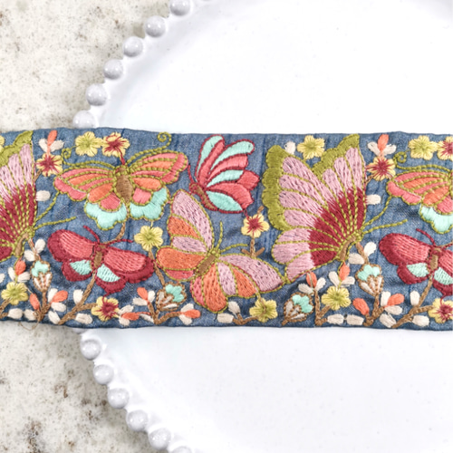 A1 ☆50cm☆ インド刺繍リボン ブルー バタフライ ちょうちょ 蝶