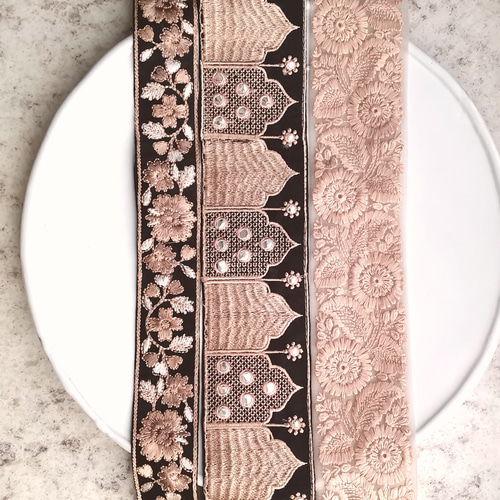 インド刺繍リボン専用 インド刺繍リボン No.8【ピンク】 インド刺繍/刺繍リボン/刺繍