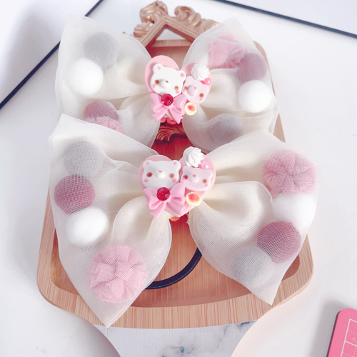 ポンポンリボンのアニマルヘアゴム♡ ヘアゴム OHI♡handmade 通販 