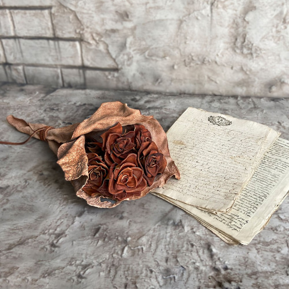 Relics leather roses 2枚目の画像
