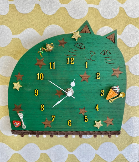 アフタヌーンティー　木製掛け時計