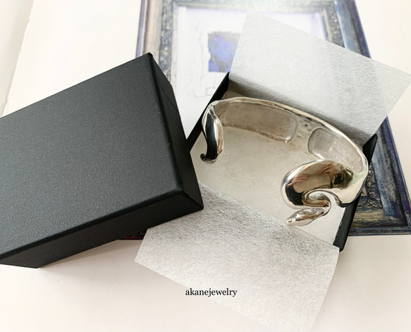 ボールパイソンシルバーバングル 6枚目の画像