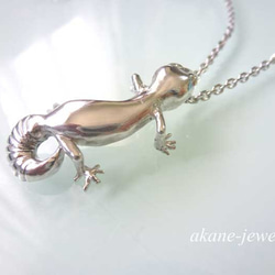 ヒョウモントカゲモドキのネックレス　シルバー製 2枚目の画像