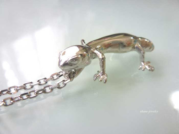 ヒョウモントカゲモドキのネックレス　シルバー製 4枚目の画像