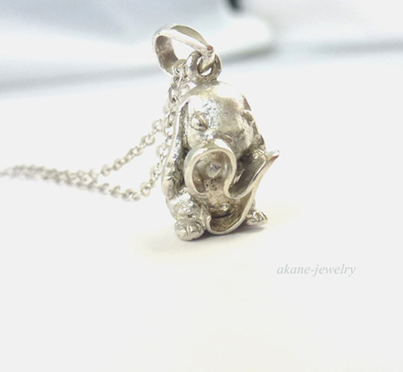 受注制作たれ耳うさぎアルファベットジュエリー 7枚目の画像