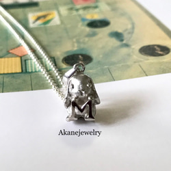 受注制作たれ耳うさぎアルファベットジュエリー 3枚目の画像