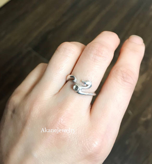 タツノオトシゴ　ムーンストーンの指輪 6枚目の画像