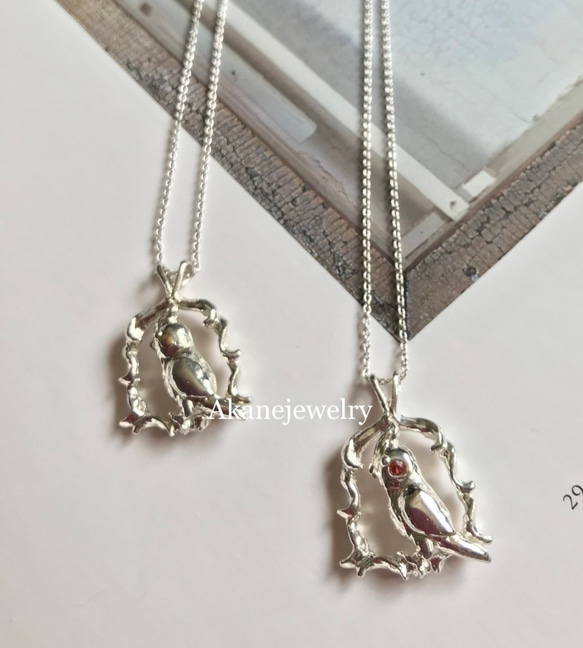 ほっぺがオレンジサファイア　オカメインコのネックレス 4枚目の画像