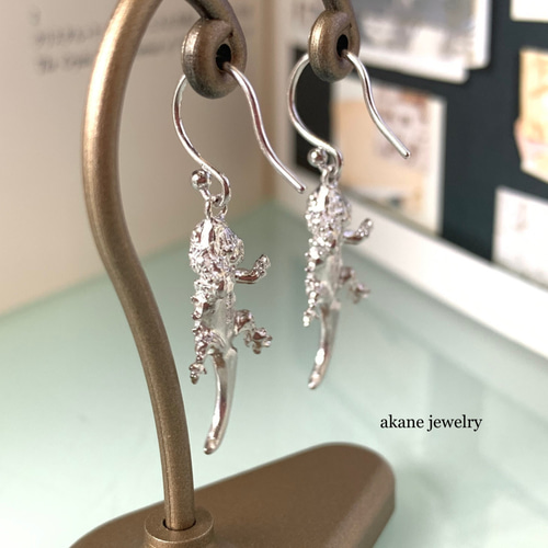CADEAUX／カドー★おばけのピアス（片耳） ミニ オバケちゃんピアス👻 #コーディネート