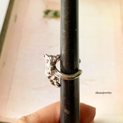 フクロモモンガのイヤーカフ 3枚目の画像