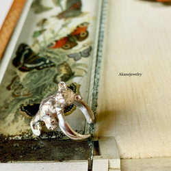 フクロモモンガのイヤーカフ 7枚目の画像