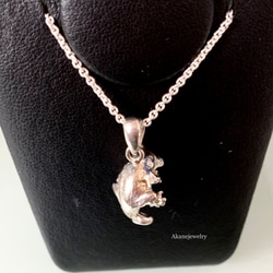 コロンと丸くフクロモモンガのネックレス 8枚目の画像