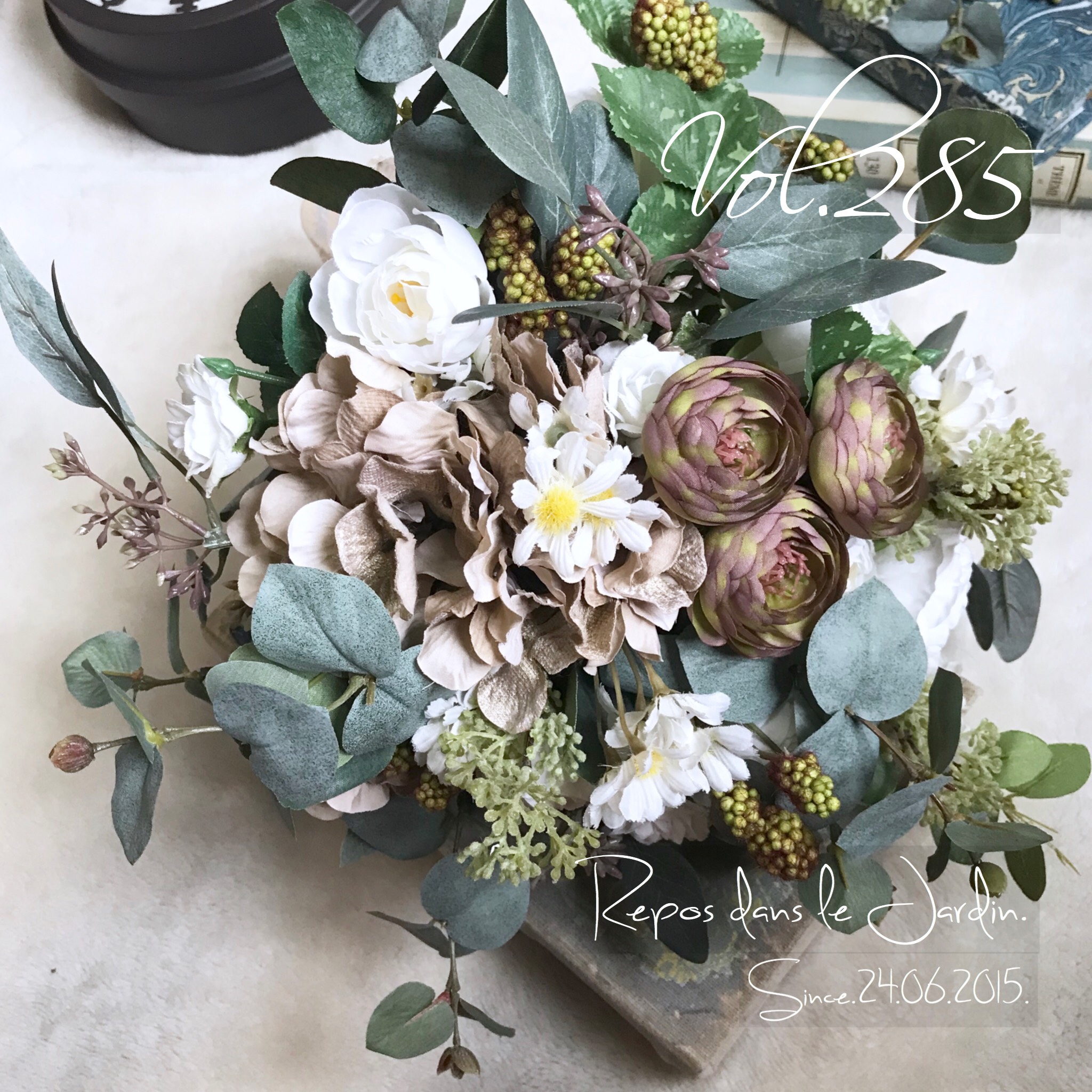 【受注商品】インダストリアルカラーのボタニカルクラッチブーケ＆ブートニアset