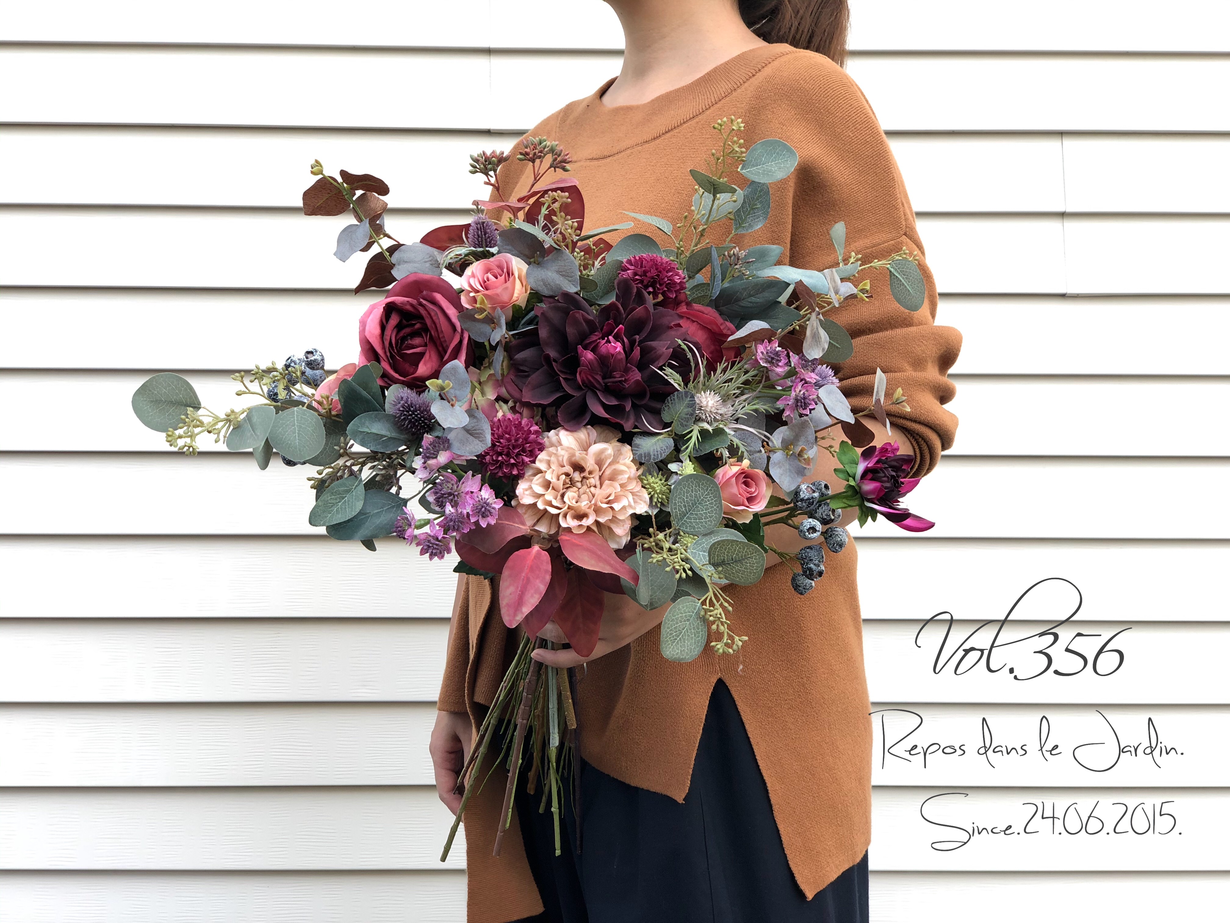 ダリア×ユーカリ クラシカルクラッチブーケ＆ブートニアset◆Yurina様オーダーページ