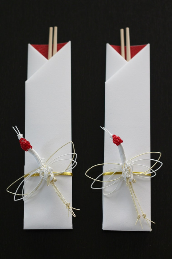 水引きの鶴がついた祝い箸 2枚目の画像