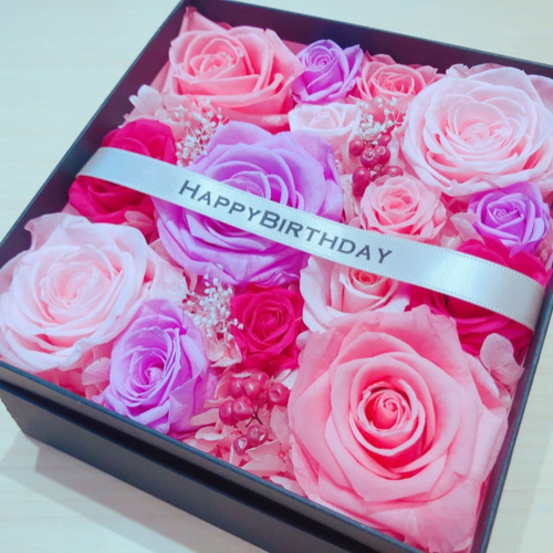 ロマンティックフリルシェルフ ピンク　薔薇のカッティングW40H60D20cm LOVECO/ロヴェコ】ガーベラ｜TIARA（ティアラ）｜商品詳細