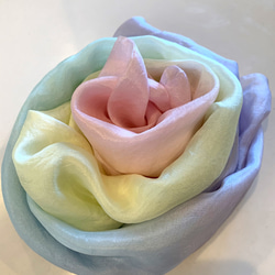 虹染め　シルク布　スカーフ　インテリア 1枚目の画像