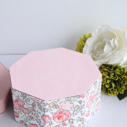 【カルトナージュ】八角形の小箱　リバティ　インテリアボックス　小物入れ　花柄　ピンク 5枚目の画像