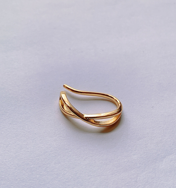 ❤️お得セット❤️  リボンゴールド　イヤーカフ　両耳用 3枚目の画像